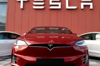 تيسلا تبحث مع المملكة العربية السعودية إنشاء مصنع للسيارات الكهربائية